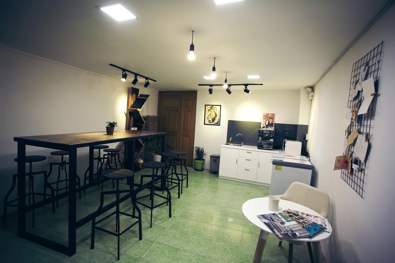 Sgn Living Bed & Breakfast Ho Şi Min Exterior foto