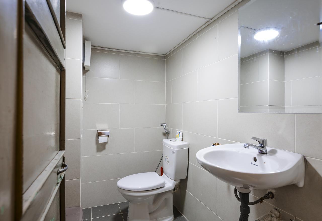 Sgn Living Bed & Breakfast Ho Şi Min Exterior foto